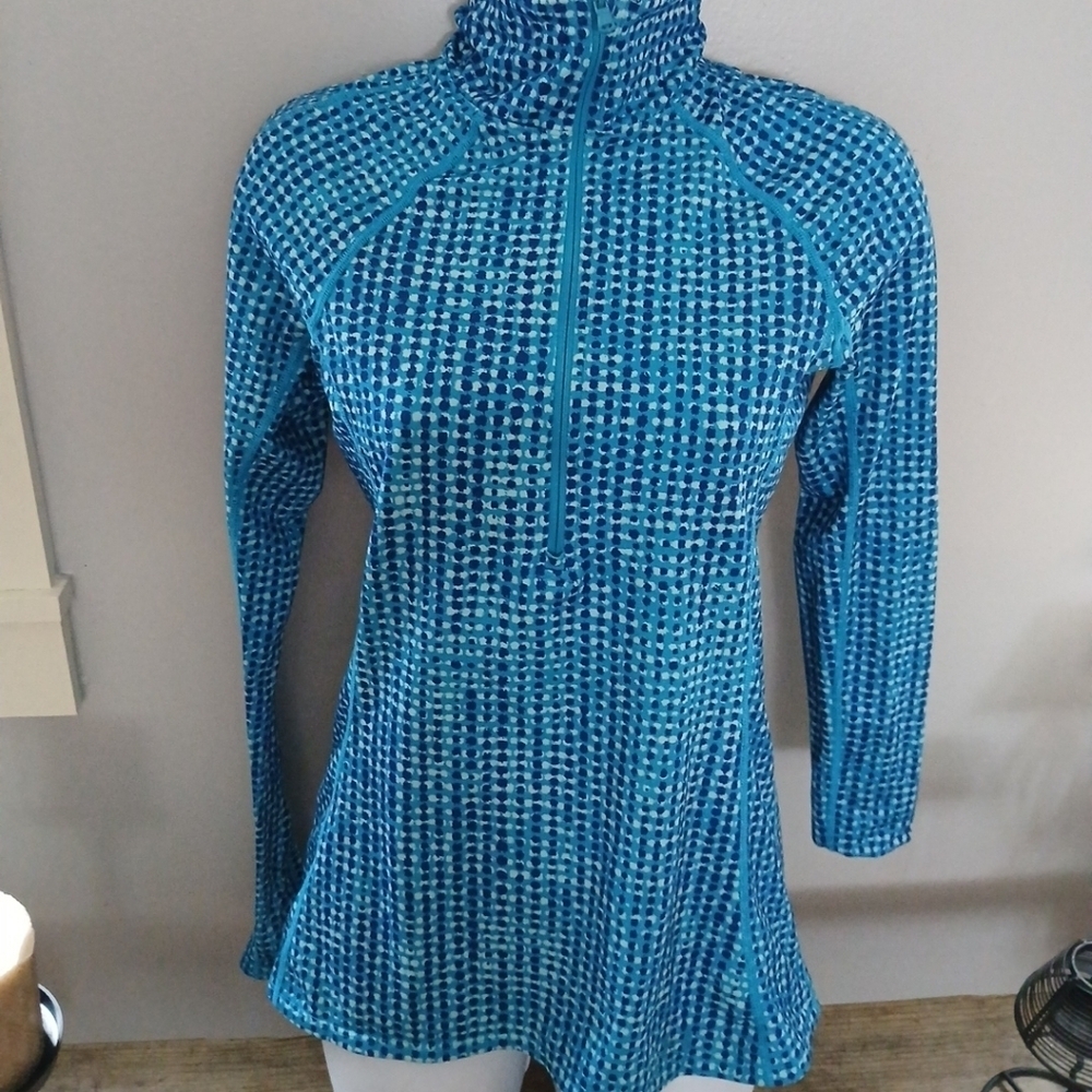 Women's Under Armour 1/2 Zip Fitness  GOLDGEAR  Jersey S/P.